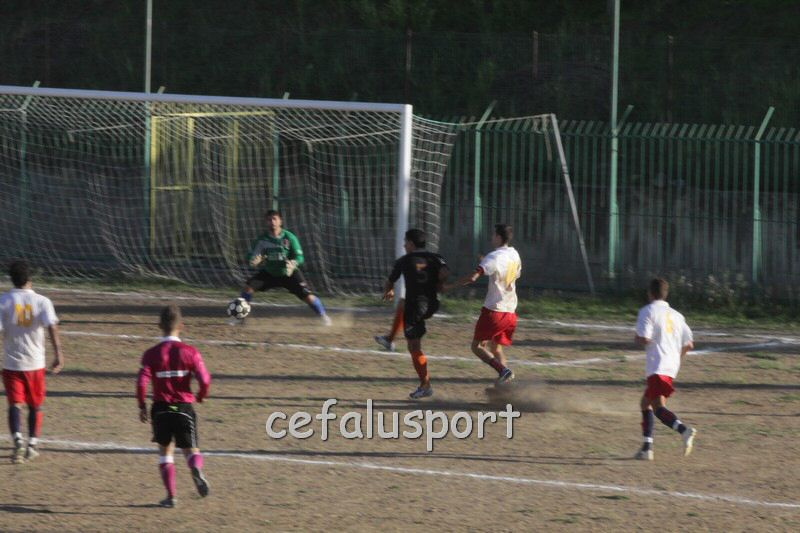 121006 sport 233_tn.jpg